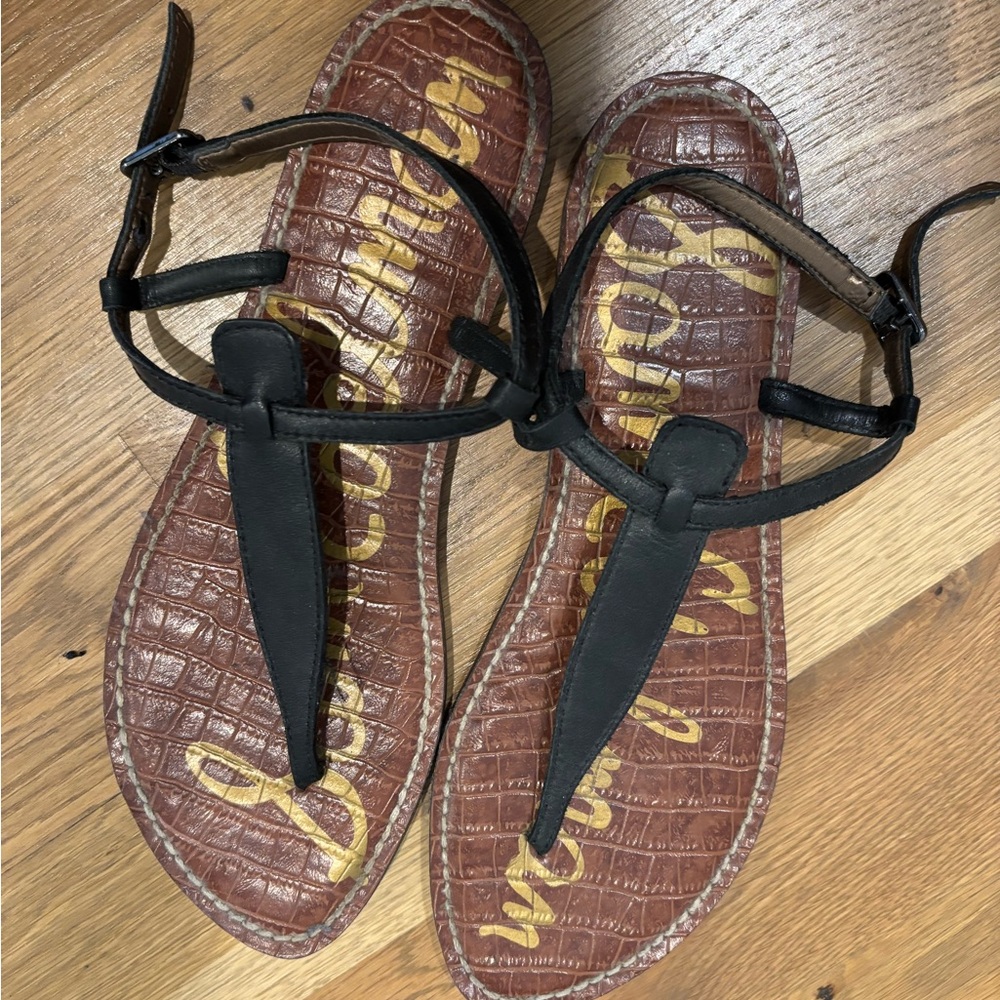 Sam Edelman Black and Brown T-Strap Sandals